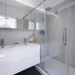 Appartement 2 Bedroom Amazing In *