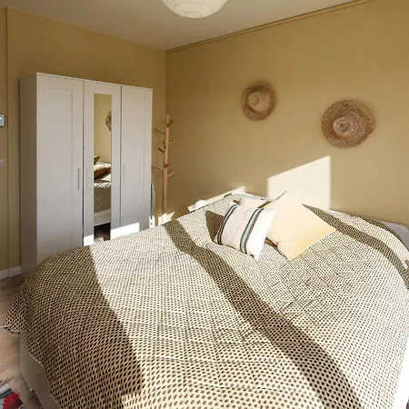 2 Bedroom Amazing In Lejlighed Oostende