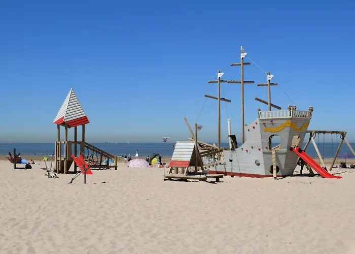 2 Bedroom Amazing In * Ostende