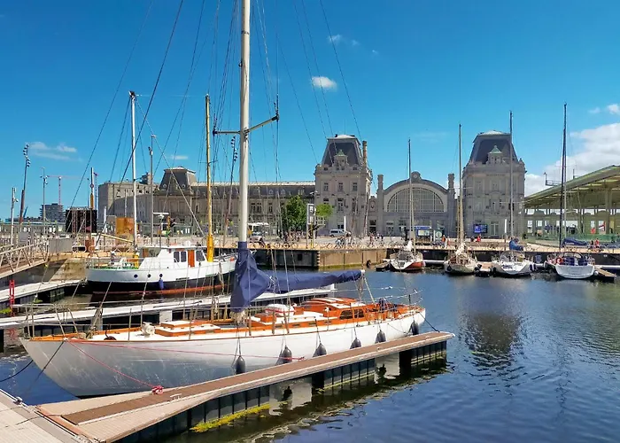 2 Bedroom Amazing In *