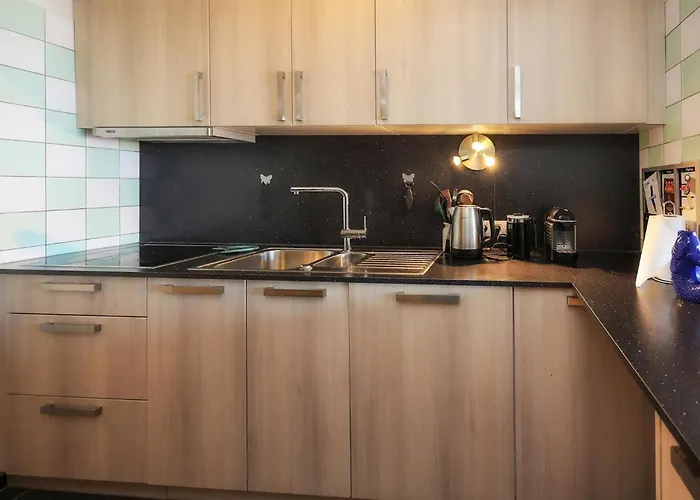 2 Bedroom Amazing In *